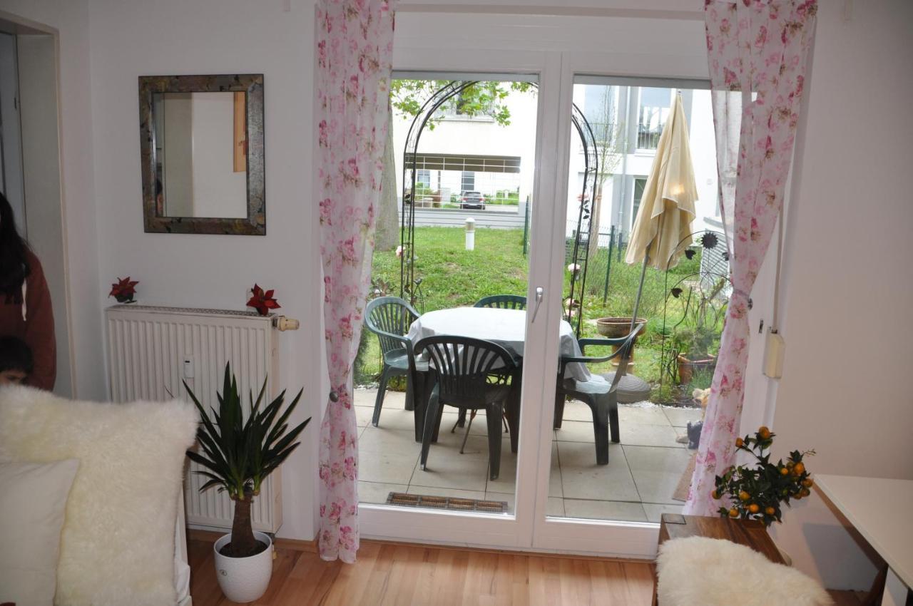 Terraceoasisberlinairport Apartment